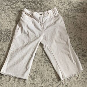 Armani Collezioni Jean shorts size 6 GUC raw Hem